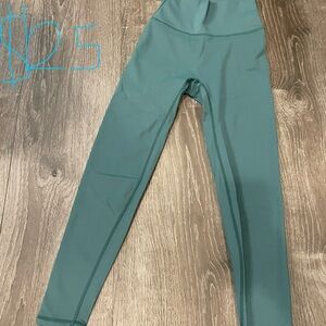 Katie J Size Large New without Tag